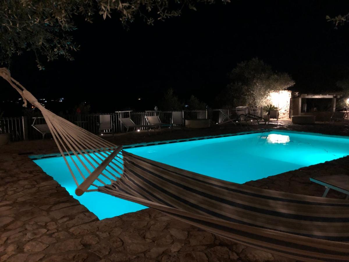 Вилла Agriturismo Roba Degli Ulivi Агридженто Экстерьер фото